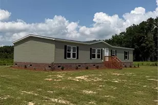 866 Roberta Rd, Fairmont, NC 28340 - Photo 7