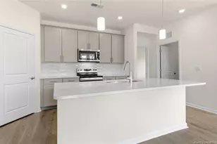 357 Maddox Dr, Aberdeen, NC 28315 - Photo 13