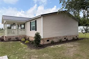 272 Timber Path Rd, Fairmont, NC 28340 - Photo 3