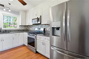 3307 Kentyre Dr, Fayetteville, NC 28303 - Photo 15