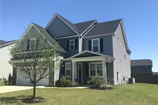 5137 Perfection Ln, Hope Mills, NC 28348 - Photo 1