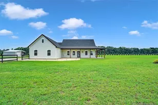 1925 Ardor Ave, Fayetteville, NC 28306 - Photo 1