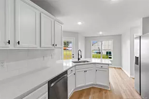 1258 Snowy Egret Dr, Fayetteville, NC 28306 - Photo 5