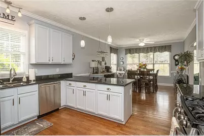 3021 Bankhead Drive, Fayetteville, NC 28306 - Photo 19