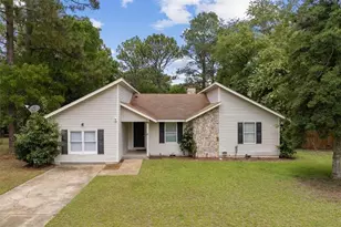 7012 Salinas Ct, Fayetteville, NC 28314 - Photo 3