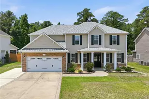 1541 Gallant Fox Ct, Hope Mills, NC 28371 - Photo 1