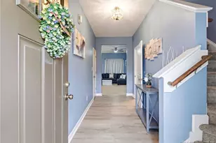 1718 Cherrypoint Dr, Fayetteville, NC 28306 - Photo 5