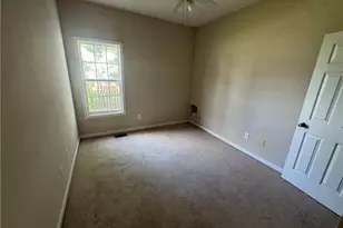 1600 Stanford Ct, Fayetteville, NC 28314 - Photo 7