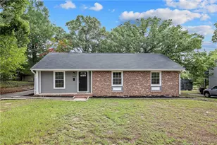 5404 Sandstone Dr, Fayetteville, NC 28311 - Photo 1