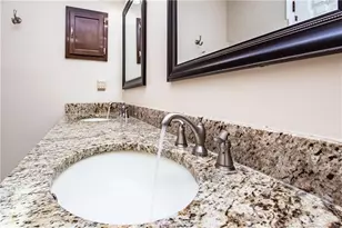 6101 Hollyrood Ct, Fayetteville, NC 28311 - Photo 37
