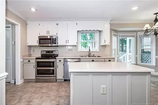 6101 Hollyrood Ct, Fayetteville, NC 28311 - Photo 17