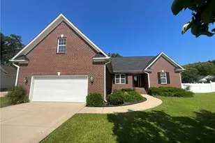404 Windover Dr, Raeford, NC 28376 - Photo 1