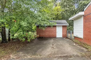 1413 Stansfield Dr, Fayetteville, NC 28303 - Photo 21