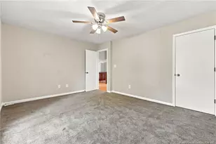 2908 Wedgeview Dr, Fayetteville, NC 28306 - Photo 37