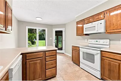 2908 Wedgeview Drive, Fayetteville, NC 28306 - Photo 17