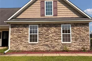 505 Collinwood Dr, Raeford, NC 28376 - Photo 3