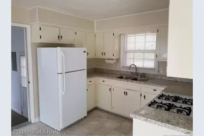 443 Shoreline Drive, Fayetteville, NC 28311 - Photo 3