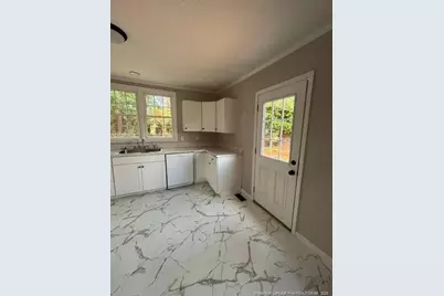 4585 Plain View Highway, Plain View, NC 28334 - Photo 3