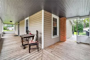 423 E Edinborough Ave, Raeford, NC 28376 - Photo 37