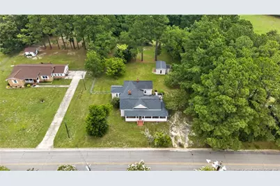 423 E Edinborough Avenue, Raeford, NC 28376 - Photo 47