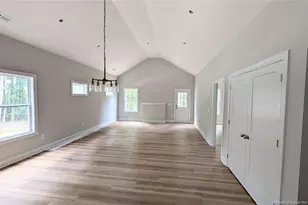 3259 Yorkshire Cir, Sanford, NC 27332 - Photo 5