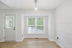 5923 Lively Ct, Fayetteville, NC 28306 - Photo 9