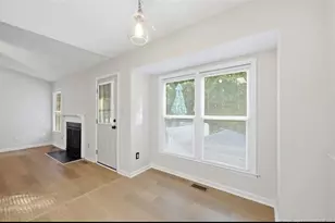 5923 Lively Ct, Fayetteville, NC 28306 - Photo 13