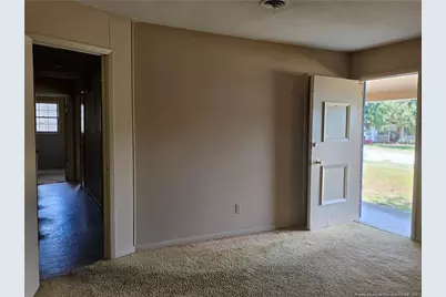 838 Montclair Road, Fayetteville, NC 28314 - Photo 5