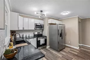 506 Eaton St, Fayetteville, NC 28301 - Photo 11