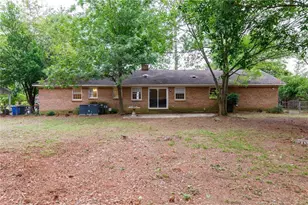 405 Lancaster Rd, Fayetteville, NC 28303 - Photo 17