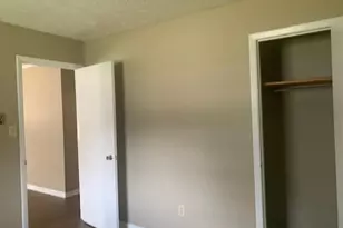 814 Varsity Dr, Fayetteville, NC 28304 - Photo 11