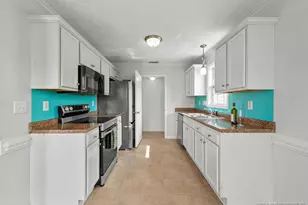1413 Snowy Egret Dr, Fayetteville, NC 28306 - Photo 11