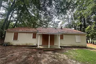 213 Colonial Dr, Fayetteville, NC 28301 - Photo 13