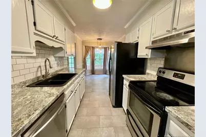 6736 St Julian Way, Fayetteville, NC 28314 - Photo 5