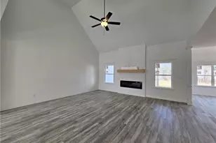 1726 Smith Farm St, Fayetteville, NC 28306 - Photo 9
