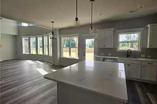 1238 Lakin Dr, Fayetteville, NC 28312 - Photo 9