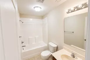 52 Holly Oak Cir, Bunnlevel, NC 28323 - Photo 9