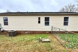61 Lexington Ln, Cameron, NC 28326 - Photo 17