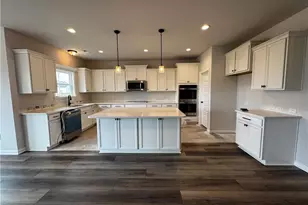 1252 Lakin Dr, Fayetteville, NC 28312 - Photo 9