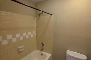7172 Evanston St, Fayetteville, NC 28314 - Photo 17