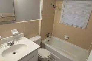 205 Chavis St, Pembroke, NC 28372 - Photo 9
