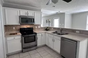 1920 Caviness St, Fayetteville, NC 28314 - Photo 19