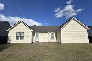 1920 Caviness St, Fayetteville, NC 28314 - Photo 5
