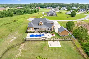 3708 Riverhill Dr, Fayetteville, NC 28306 - Photo 37