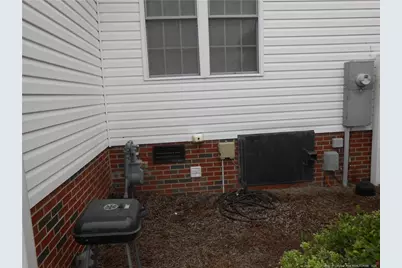 656 Amberdale Circle W, Lumberton, NC 28358 - Photo 11