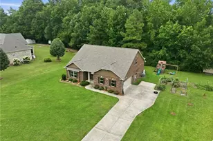 305 Planters Ln, Coats, NC 27521 - Photo 43