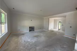 387 Thorntons Creek Dr, Erwin, NC 28339 - Photo 3