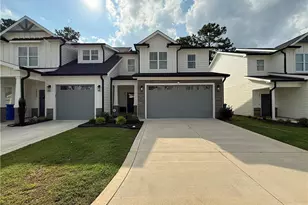 3034 Candlelight Dr, Fayetteville, NC 28311 - Photo 1