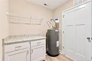 111 Kensington Cir, Fayetteville, NC 28301 - Photo 15