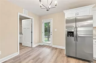 111 Kensington Cir, Fayetteville, NC 28301 - Photo 13